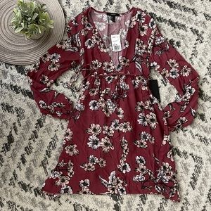 Forever 21 Floral dress NWT